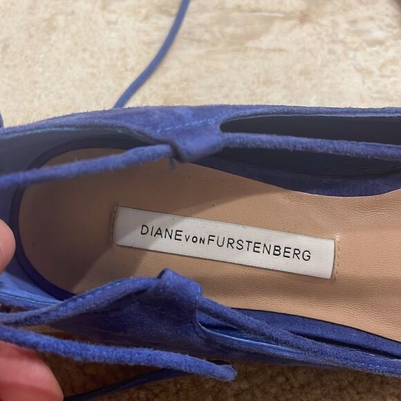 NWT Diane Von Furstenberg blue suede lace up flats - Picture 4 of 8